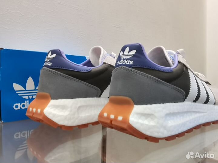 Кроссовки женские adidas