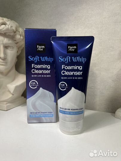 Пенка для умывания Farm stay Soft Whip Foaming Cle