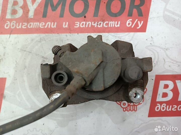 Суппорт передний левый Renault Grand Scenic III