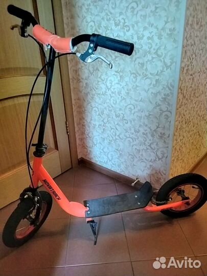 Самокат внедорожный с большими надувными колесами