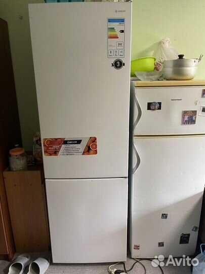 Холодильник новый