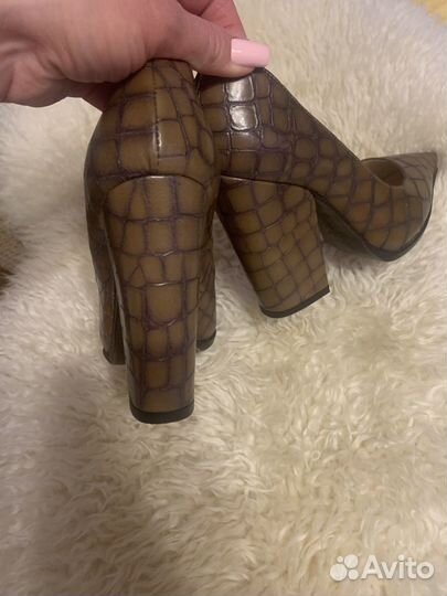 Туфли женские 36 размер Италия