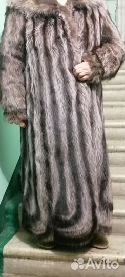 Шуба натуральная енот раз 52