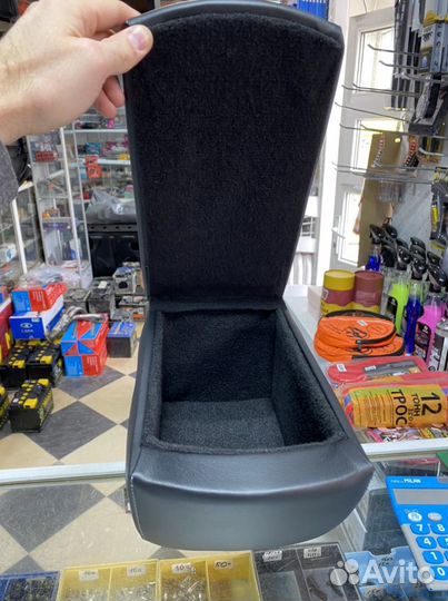 Подлокотник бар на Kia Rio