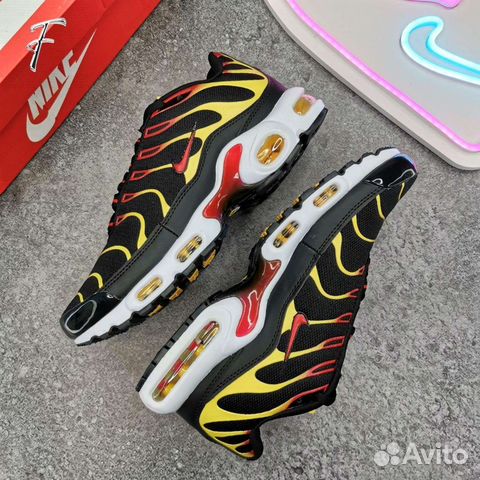 Кроссовки Nike Air Max Plus TN Премиум Качество