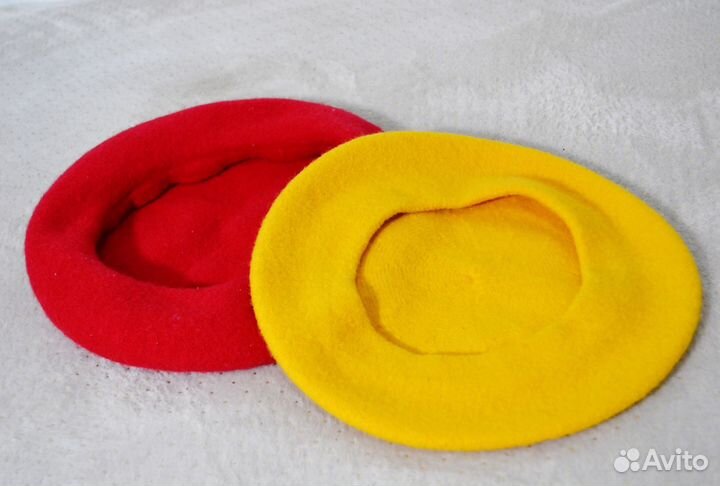 Берет женский новый шерсть демисезонный