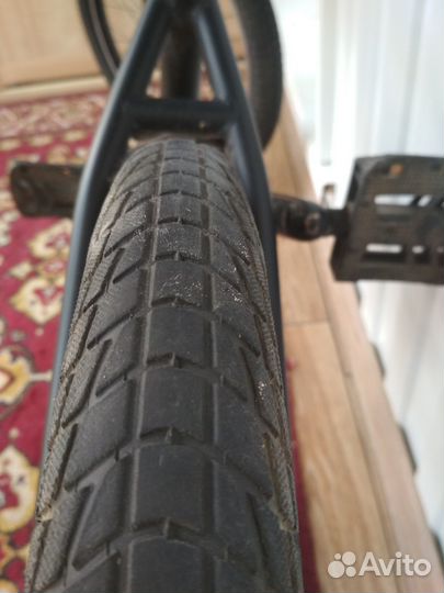 Трюковой велосипед BMX