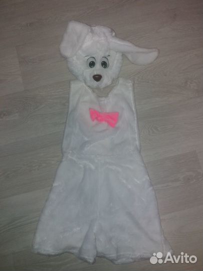 Новогодний костюм зайчик