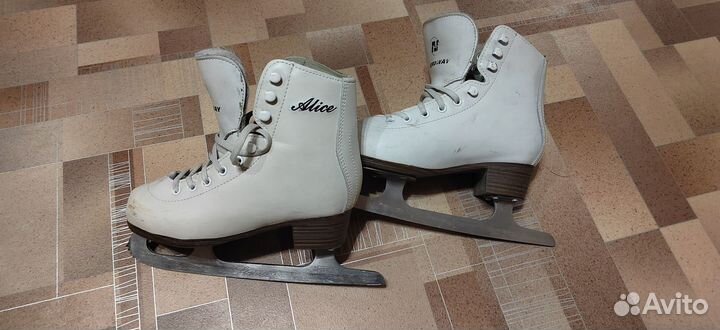 Коньки фигурные детские 31 размер