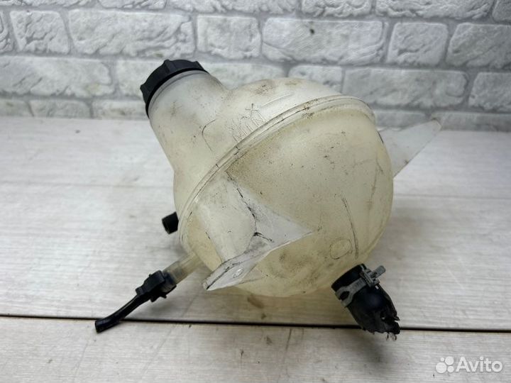 Бачок расширительный Ford Transit 8