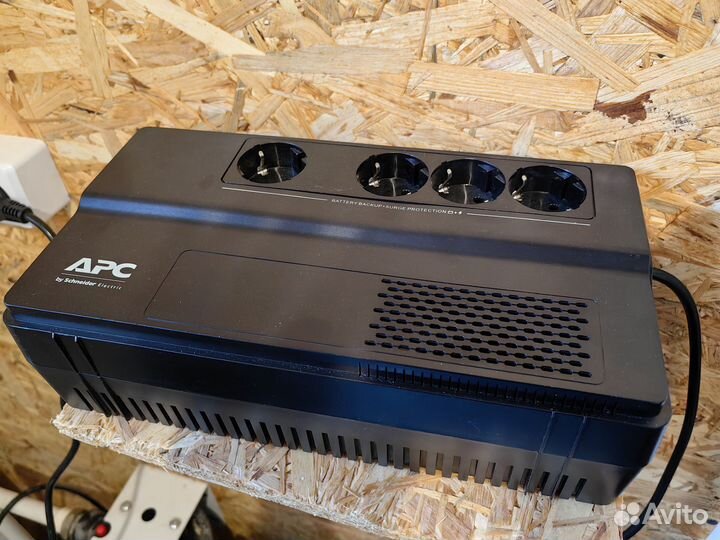 Ибп бесперебойник APC BV1000i-GR