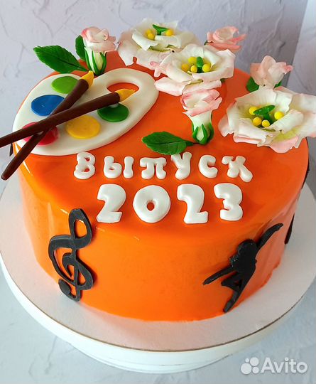 Торты и пирожные на выпускные