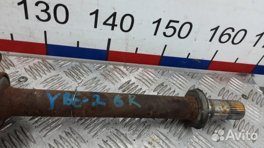 Привод передний правый honda civic 8 (YBE02N101)