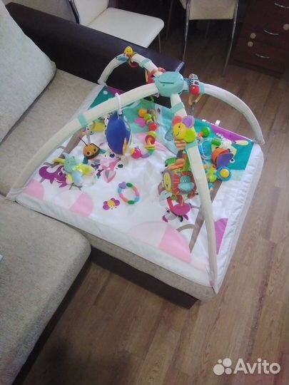 Развивающий коврик