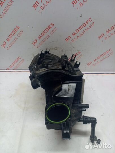 Коллектор впускной Volkswagen Golf 6 универсал