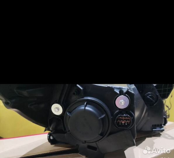 Фара передняя левая Kia Rio 3 2012