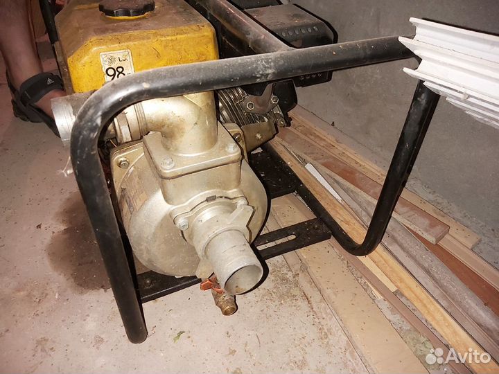 Мото помпа hammer MTP4000. Бензиновая