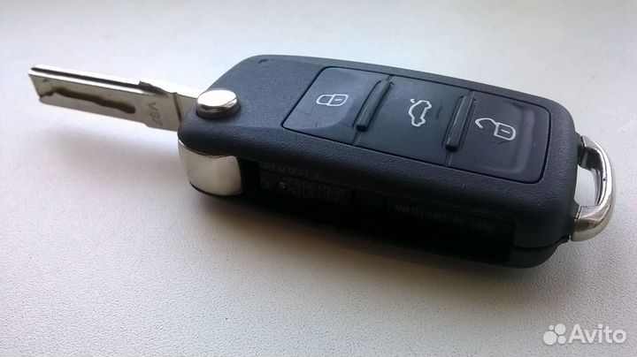 Ключ зажигания VAG 3T0837202 Skoda Superb