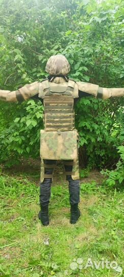 Бронежилет с плитами бр5