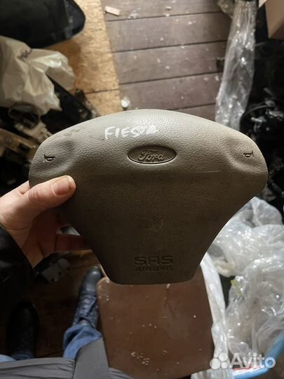 Подушка безопасности в руль fors fiesta mk4