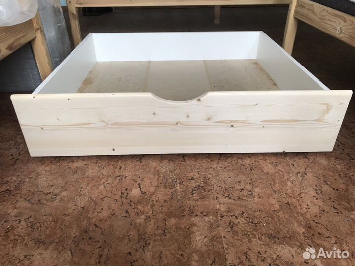 Кровать двухъярусная из сосны новая