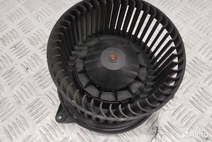 Моторчик печки Ford Mondeo