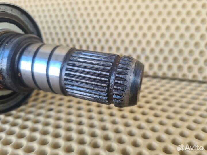 Привод задний левый Infiniti M25 M37 Q70 Y51