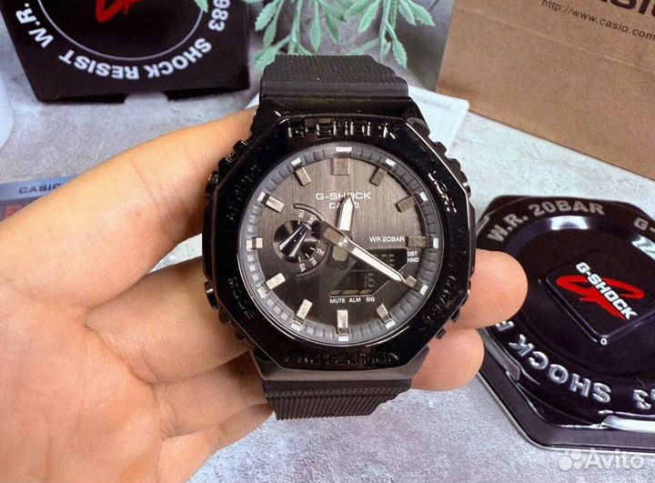 Часы Casio G-Shock GM-2100