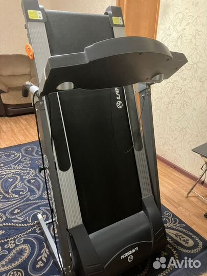 Беговая дорожка Larsen