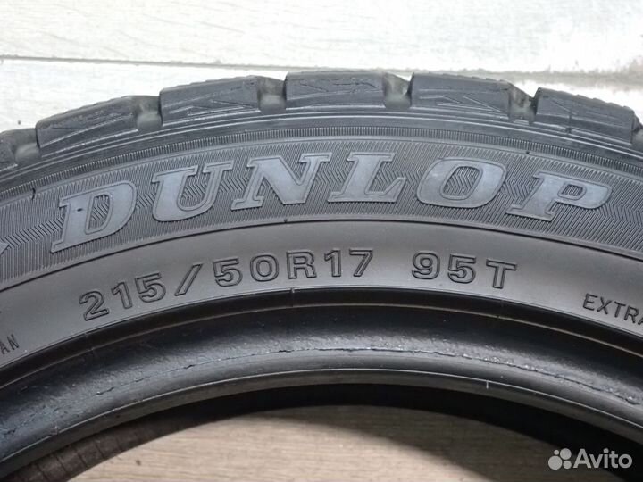 Dunlop Winter Maxx WM01 215/50 R17 95T