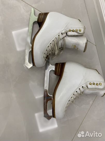 Фигурные коньки jackson freestyle 22 см