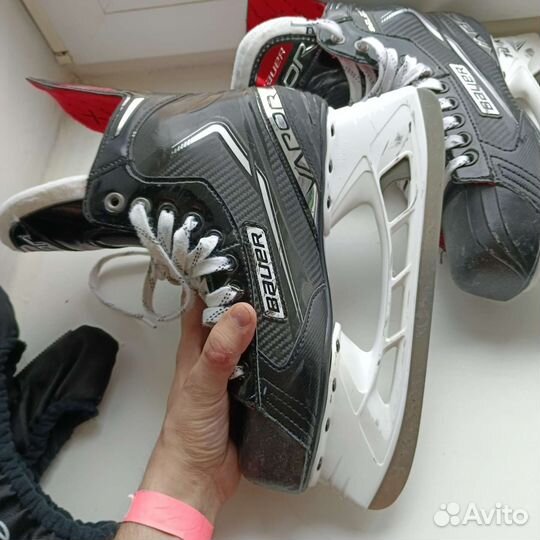 Хоккейные коньки bauer vapor select