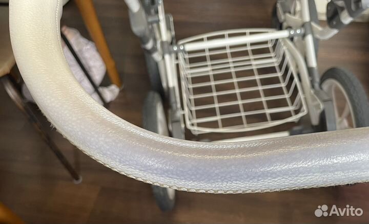 Детская коляска