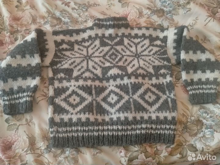 Свитер женский 48 50 шерсть
