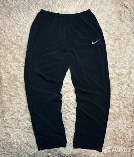 Нейлоновые штаны Nike Vintage