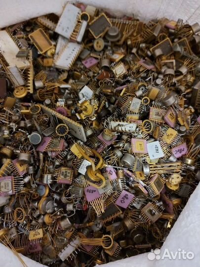 Микросхемы и транзисторы