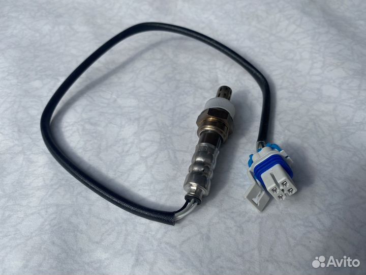Датчик кислорода Escalade Tahoe Yukon GMT900