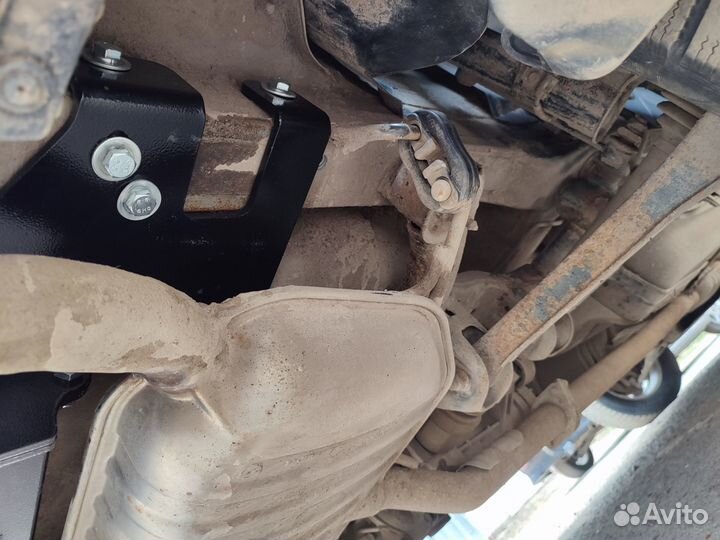 Фаркоп для Kia Sportage 2 / Киа Спорейдж 2