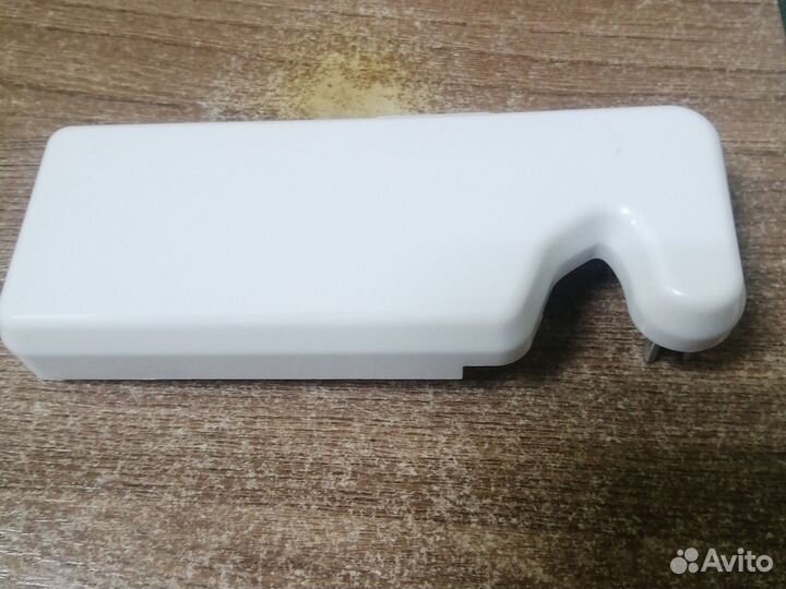 Петля навес двери для холодильника LG (AGM72916301