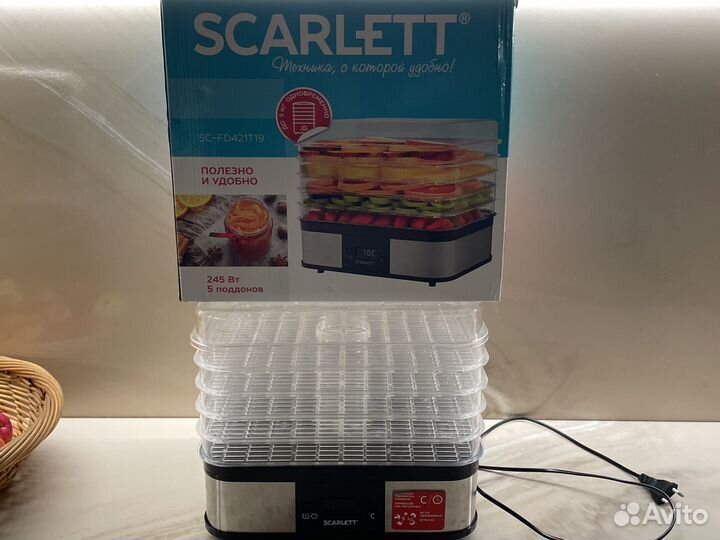 Сушилка для овощей и фруктов Scarlett