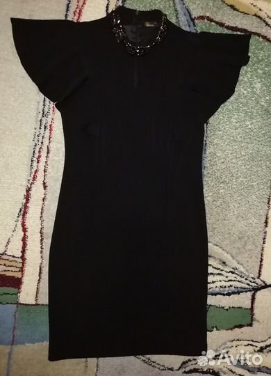 Женское платье