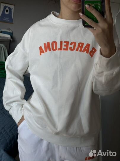 Костюм спортивный молочный с надписью