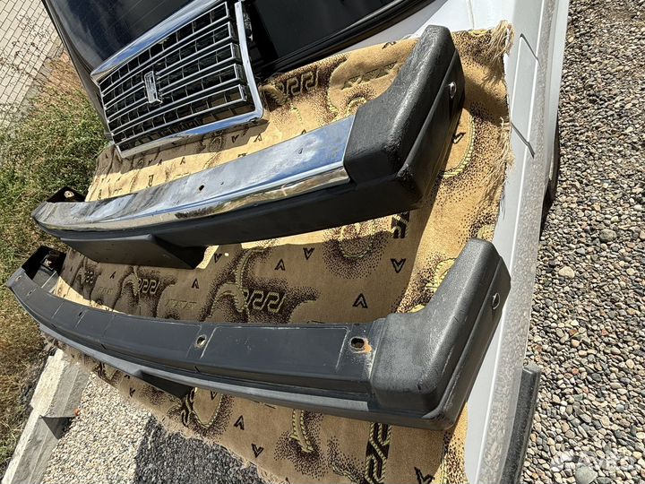 Бампер передний заводской 2107