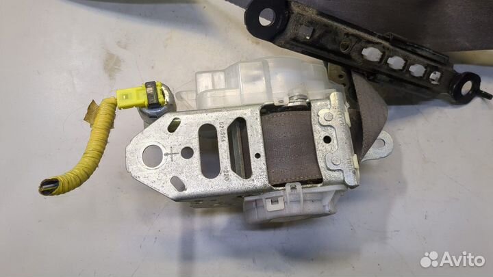 Ремень безопасности Toyota Tundra, 2007