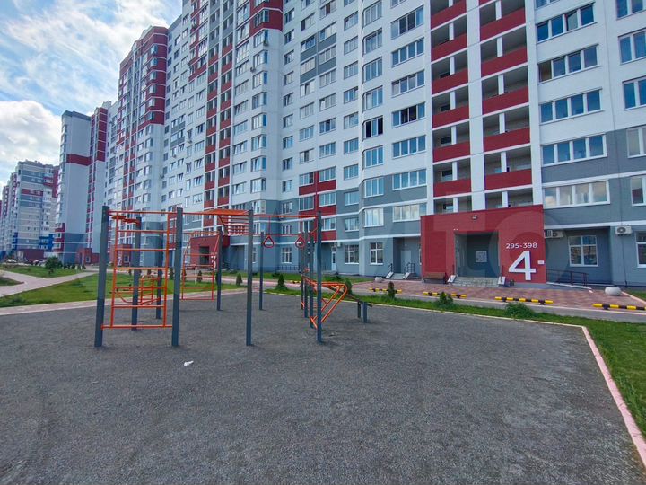 2-к. квартира, 63,6 м², 3/14 эт.