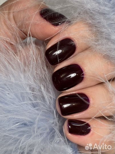 Маникюр,педикюр