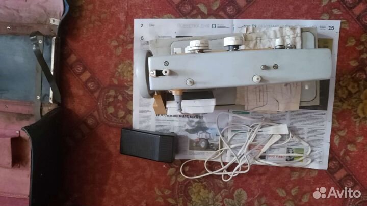Швейная машина Подольск 142