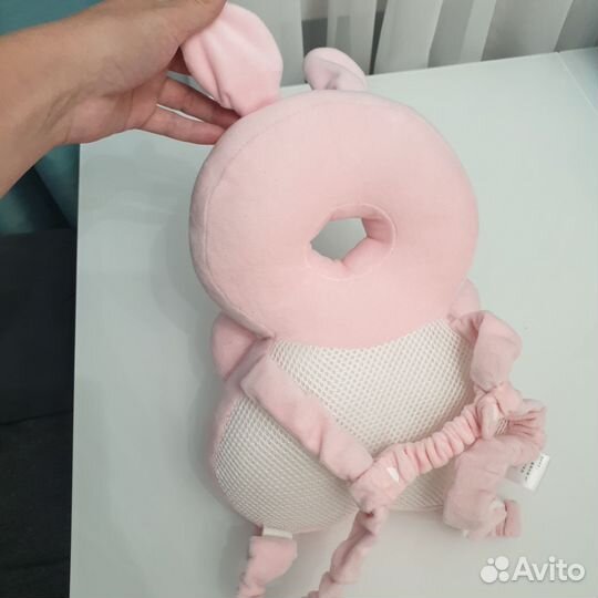 Защитный рюкзак подушка от падений для малыша