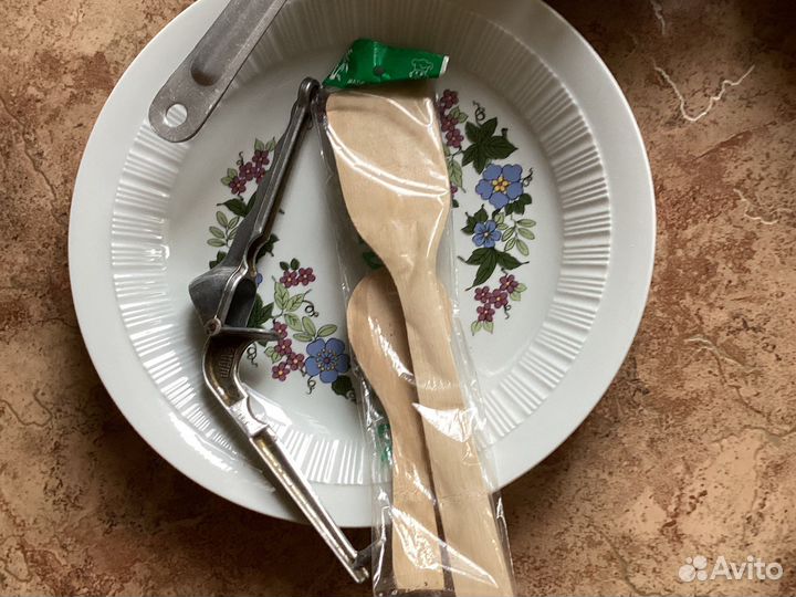 Кухонные принадлежности