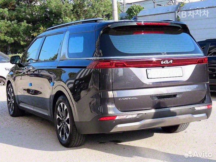 Kia Carnival 2.2 AT, 2021, 45 000 км